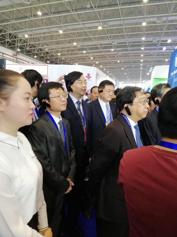 無(wú)線講解器