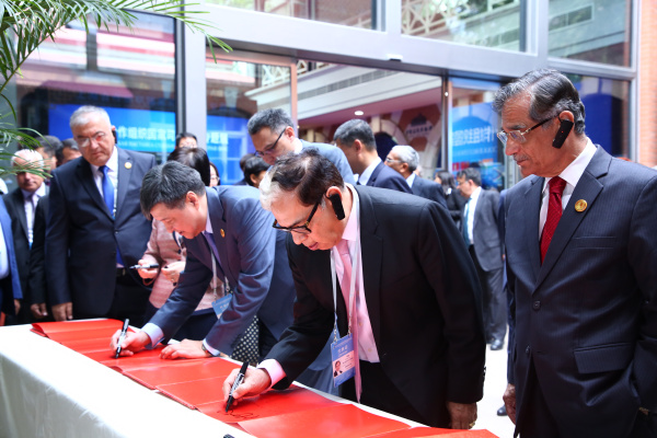 無(wú)線講解器