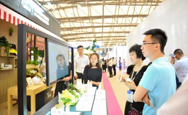 互動(dòng)展示柜