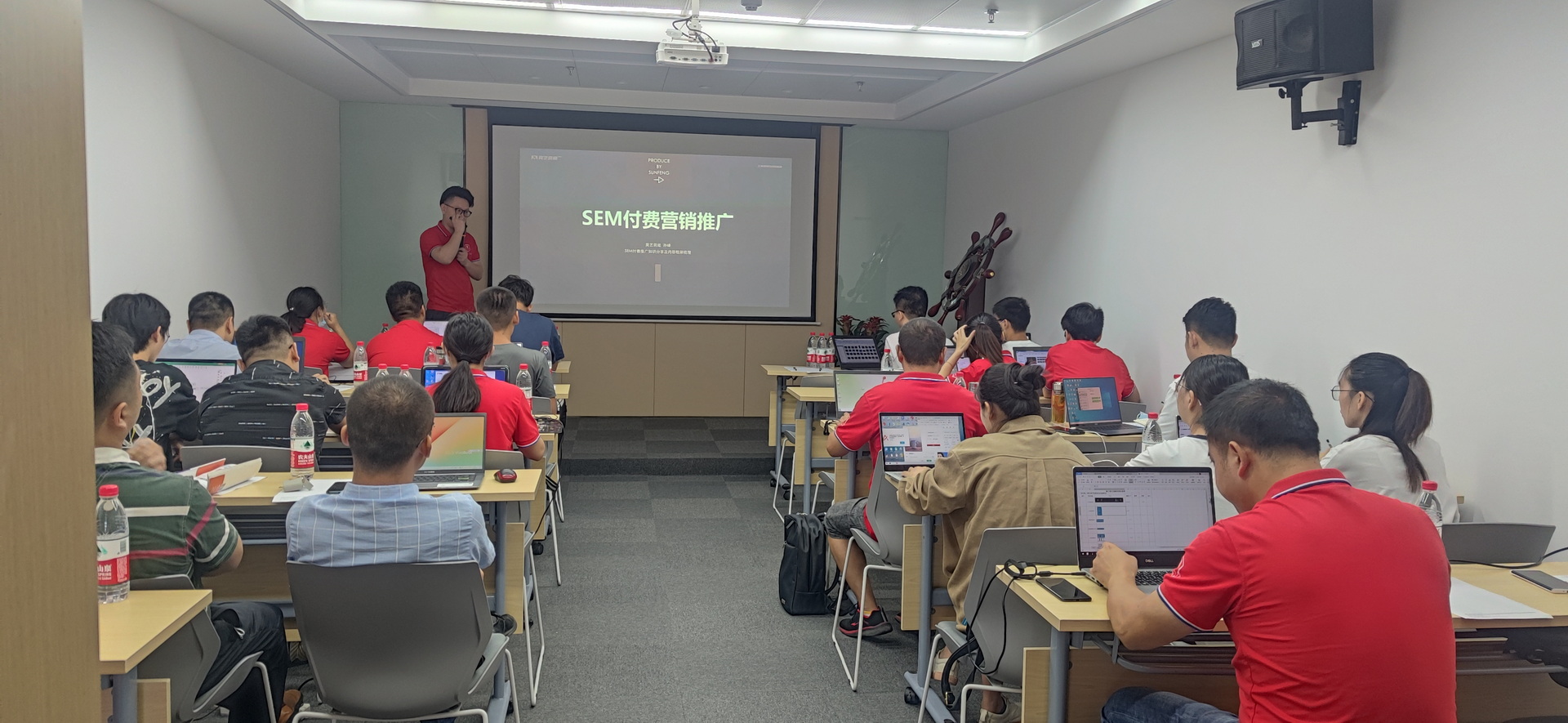 鷹米講解 鷹米講解